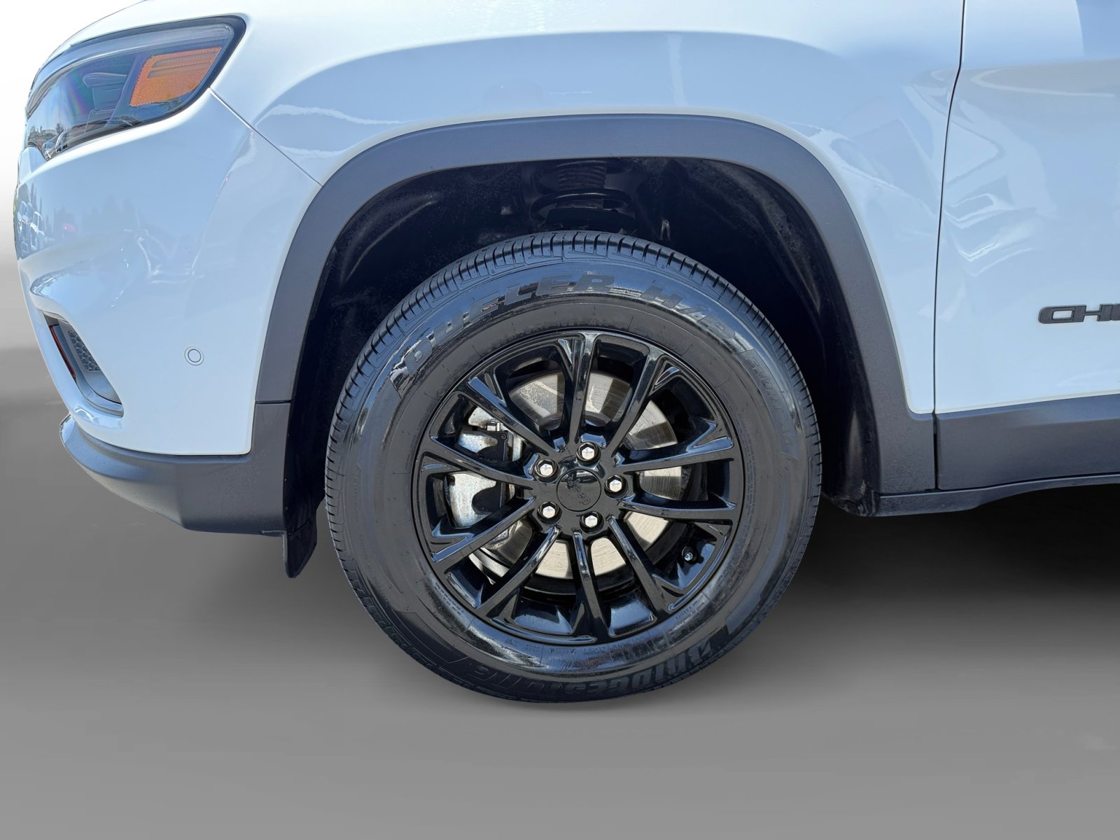 2023 Jeep Cherokee Altitude photo 8