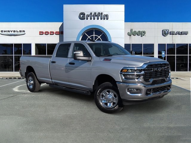 2026 RAM 2500 Tradesman's photo