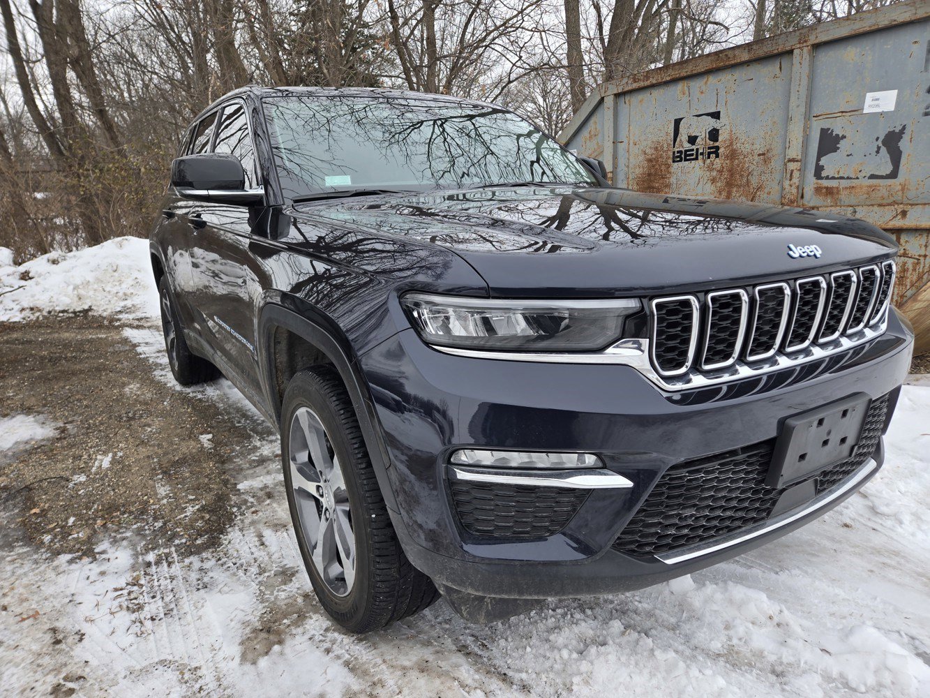 2022 Jeep Grand Cherokee 4xe's photo
