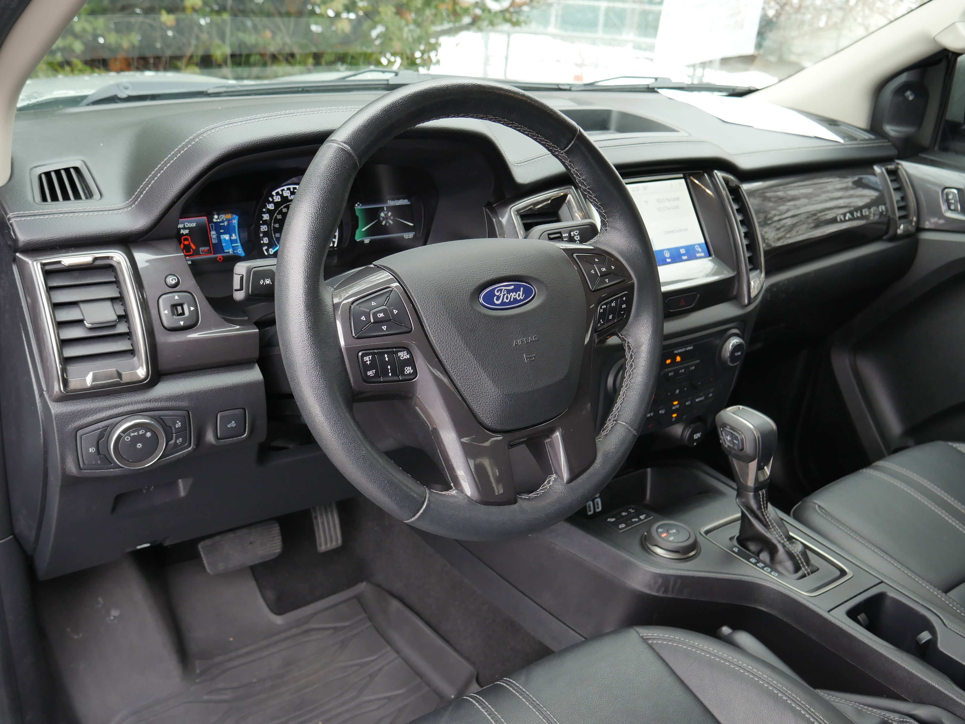 2022 Ford Ranger Lariat photo 3