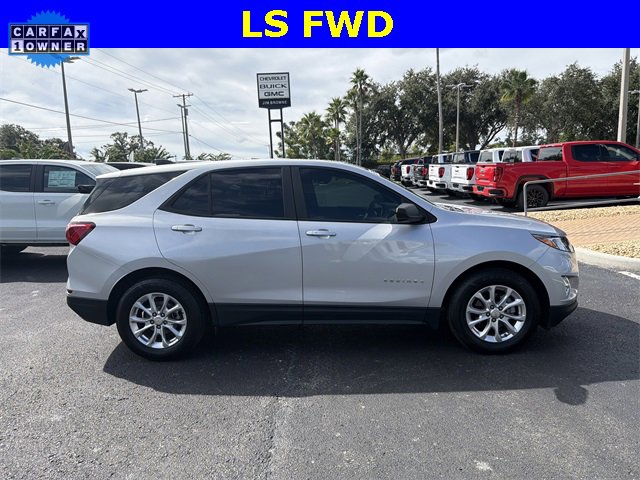2020 Chevrolet Equinox LS photo 3