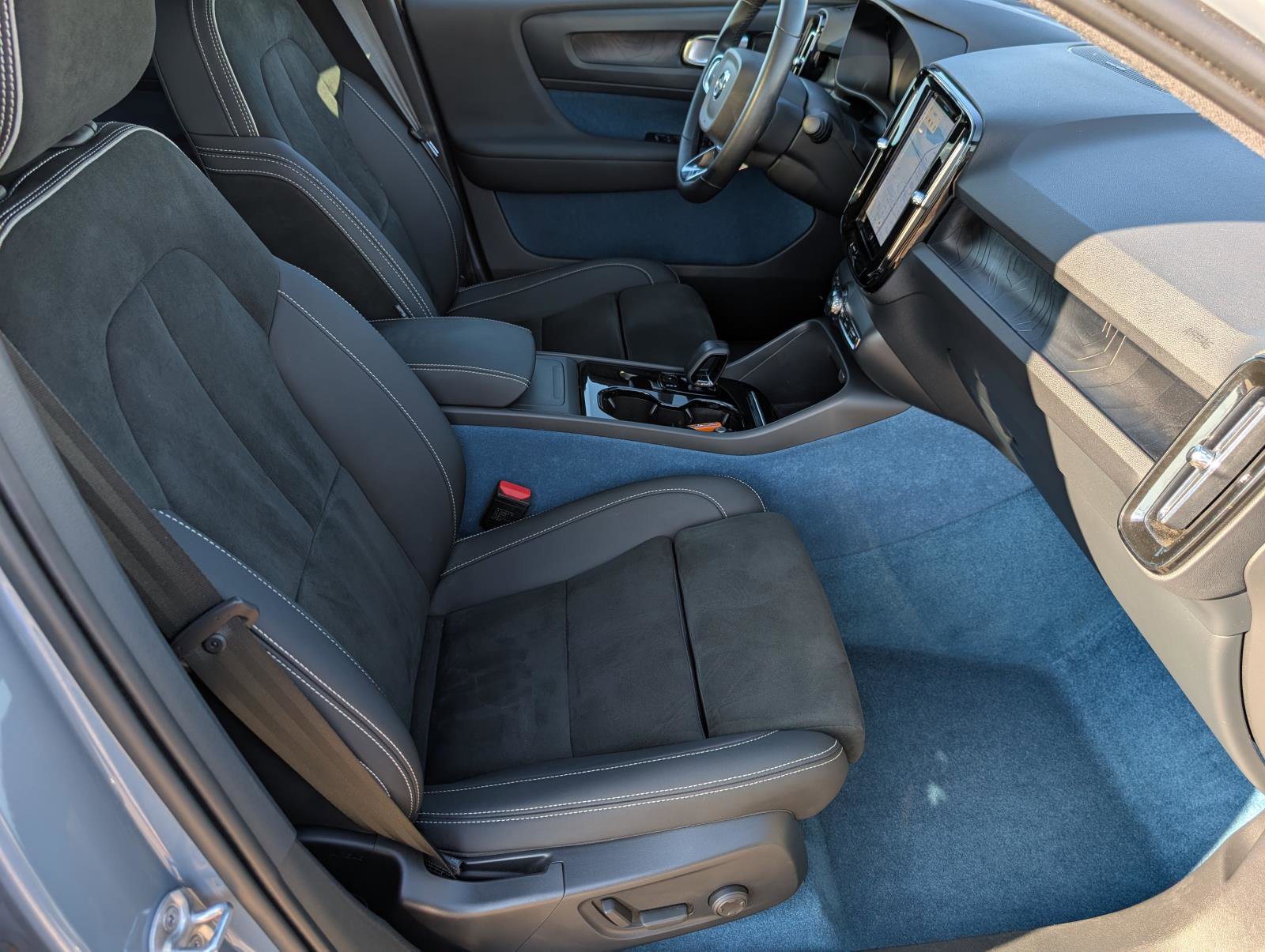2023 Volvo C40 Recharge Ultimate photo 35