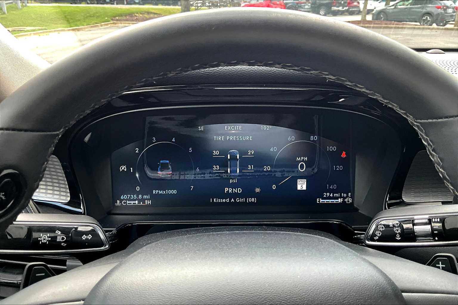 2023 Lincoln Corsair Standard photo 22