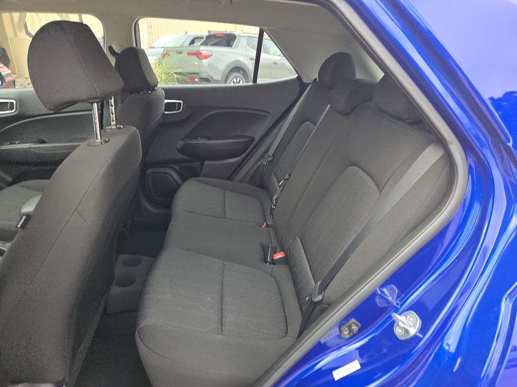 2023 Hyundai Venue SE photo 8