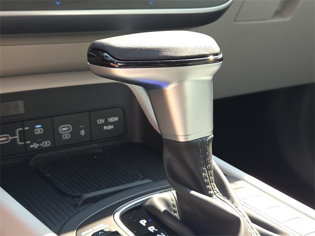 2026 Hyundai Kona SEL photo 20
