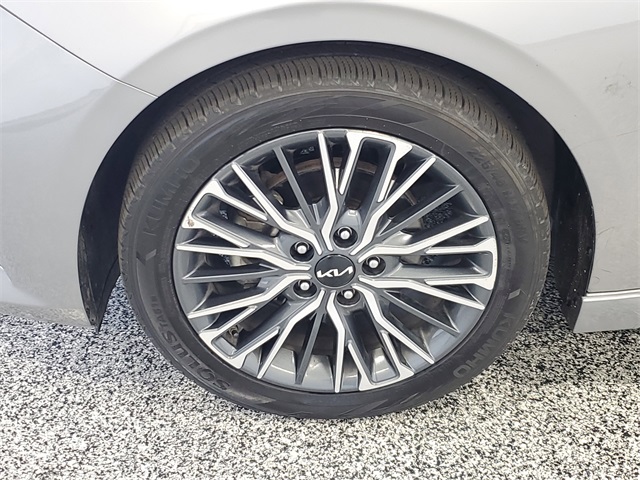 2023 Kia Forte GT-Line photo 6