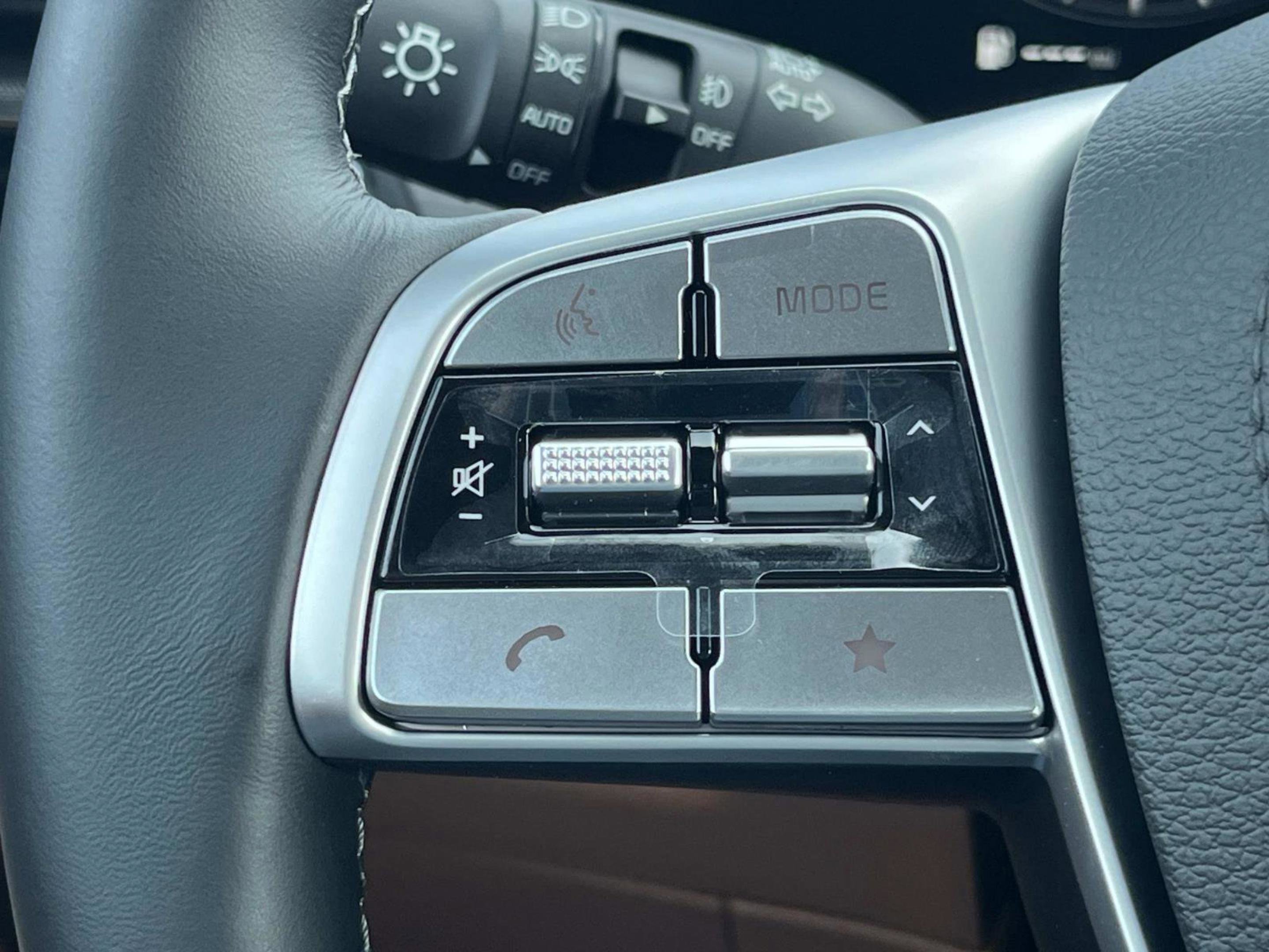 2025 Kia Telluride SX Prestige X-Line photo 28