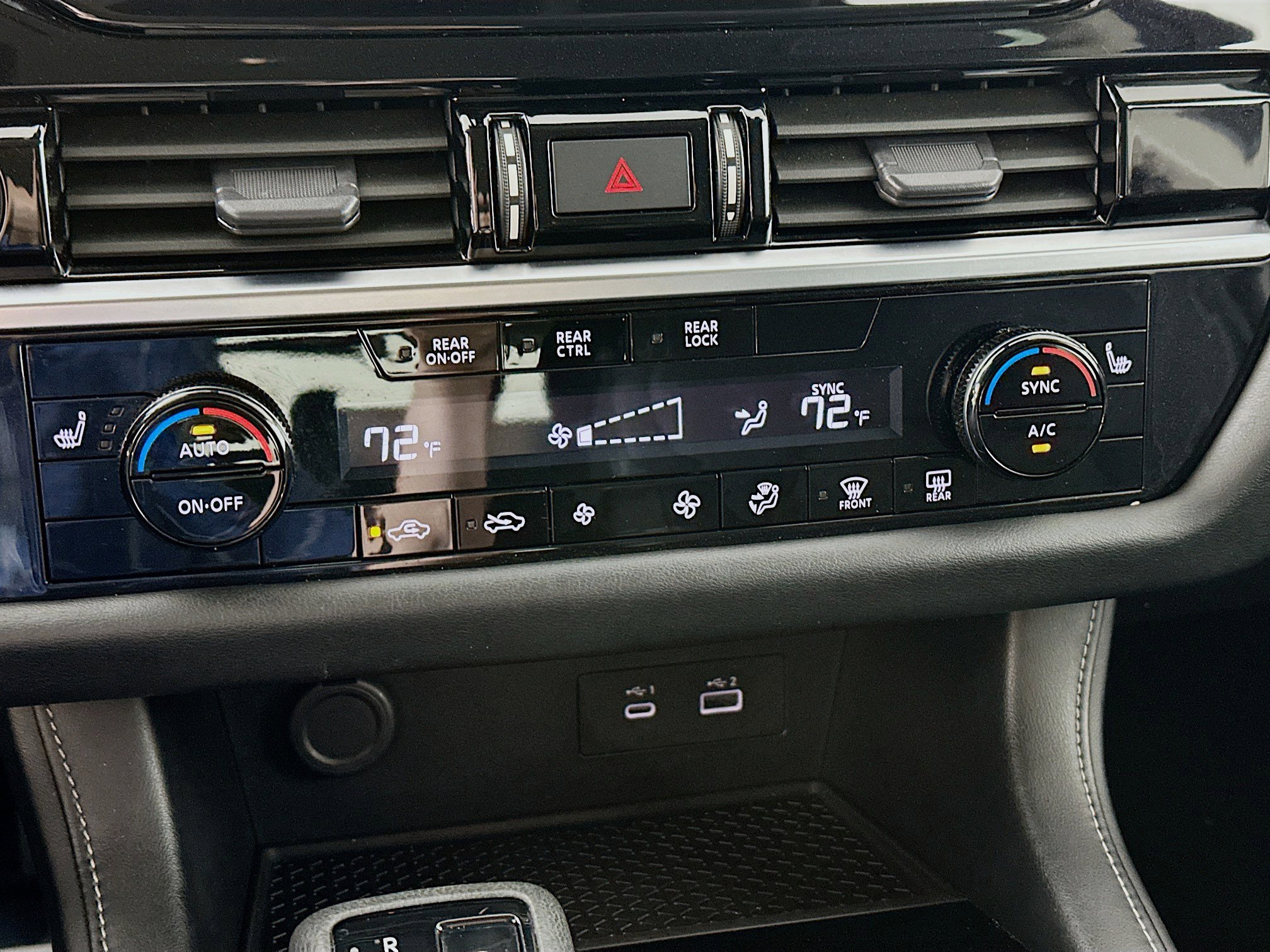 2023 Nissan Pathfinder SV photo 15