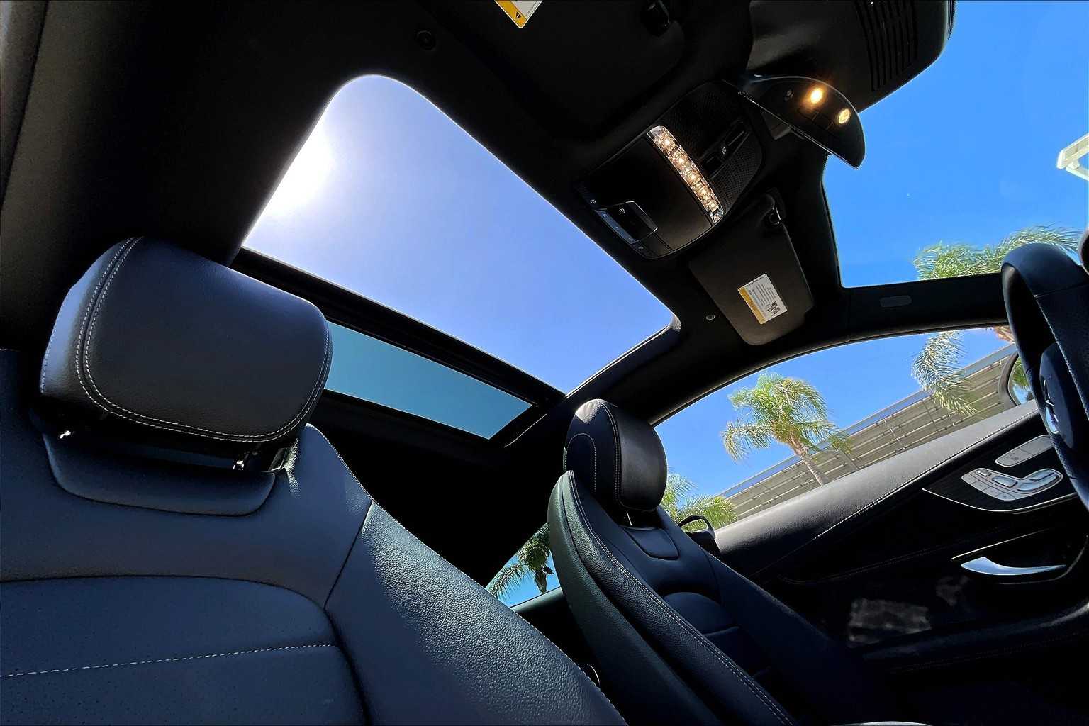 2023 Mercedes Benz C 300 AMG photo 13