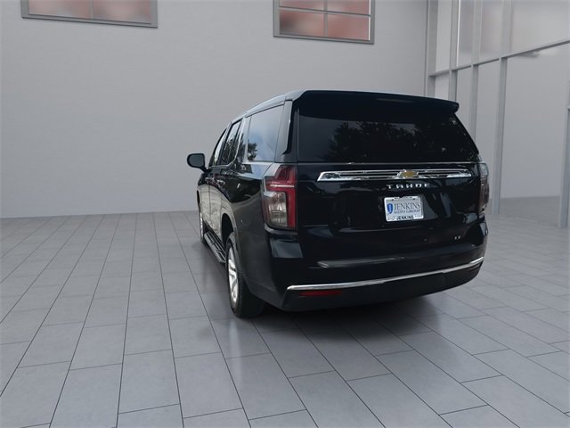 2023 Chevrolet Tahoe LT photo 3