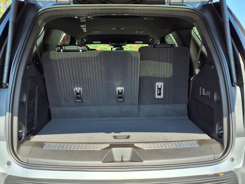 2025 Chevrolet Tahoe Premier photo 30