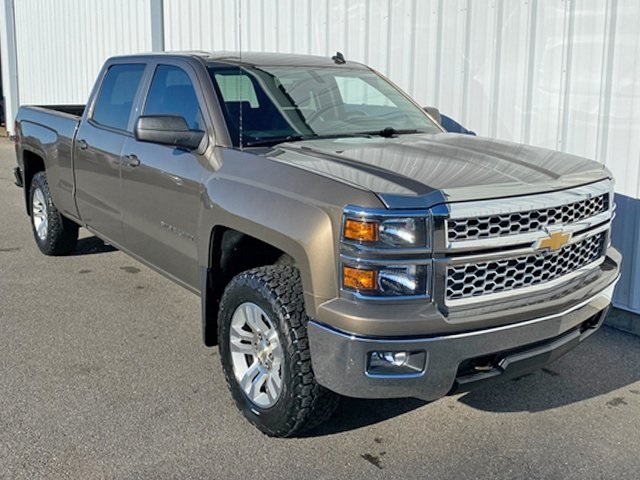 2014 Chevrolet Silverado 1500 LT photo 2
