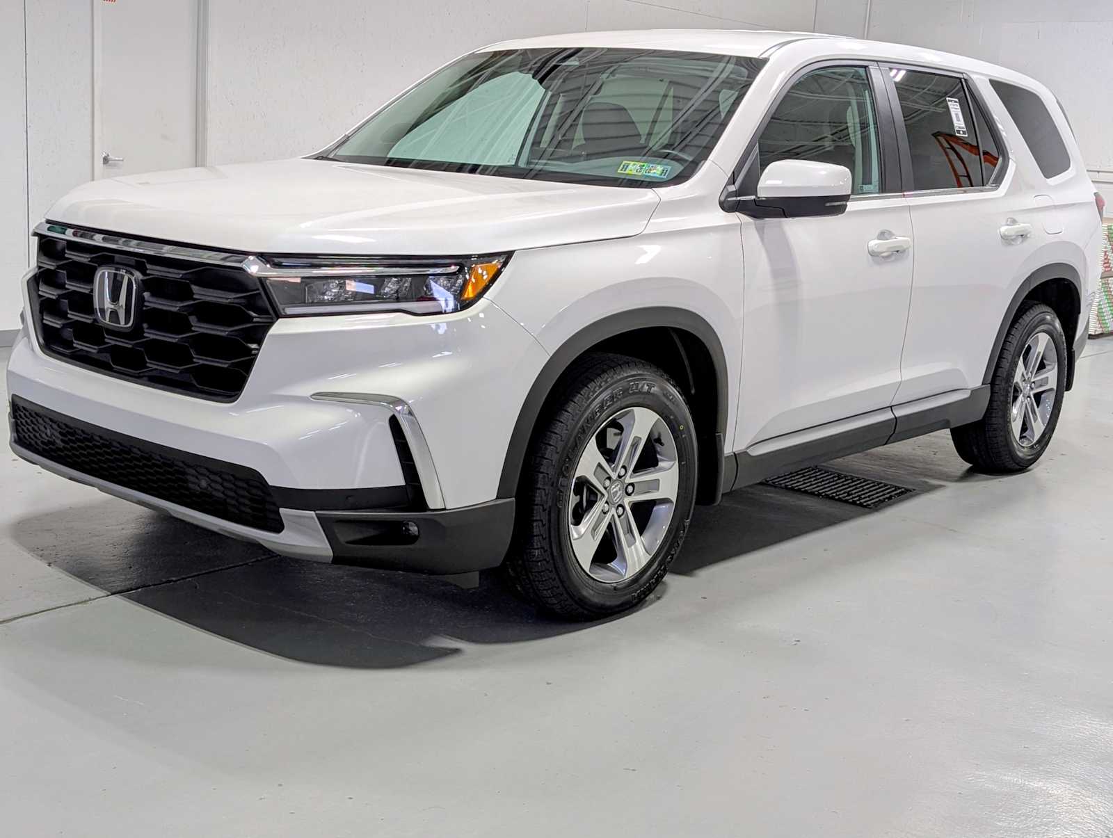 2023 Honda Pilot EX-L's photo