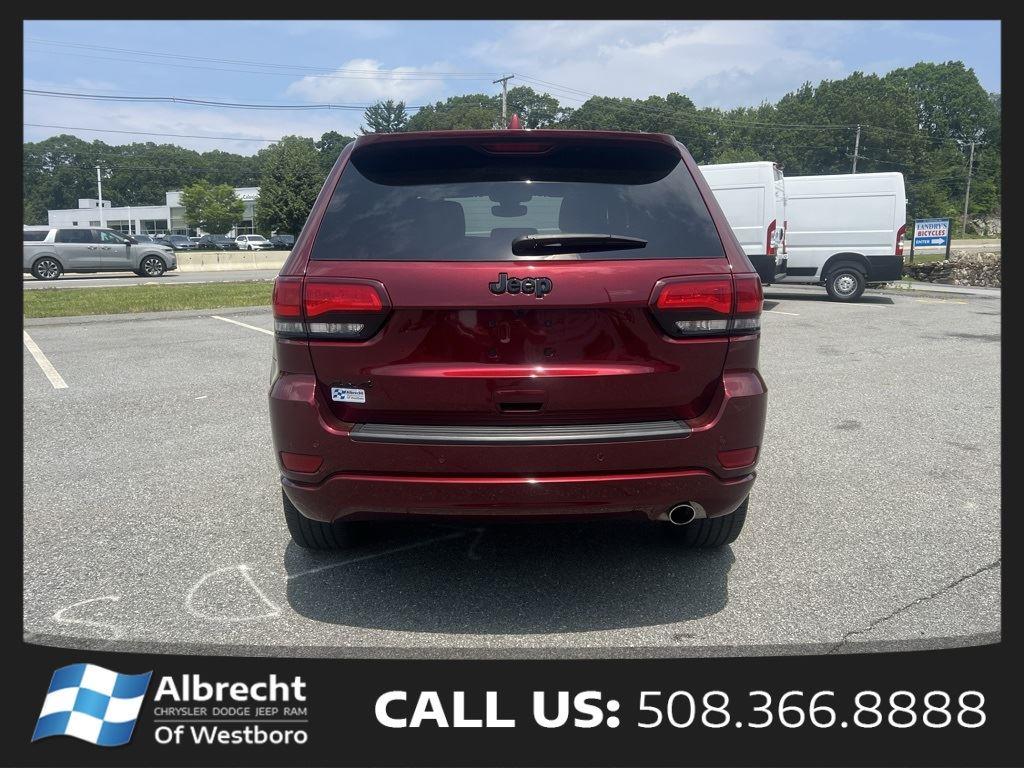 2022 Jeep Cherokee Laredo X photo 3