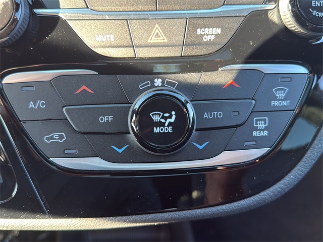 2026 Chrysler Pacifica photo 20