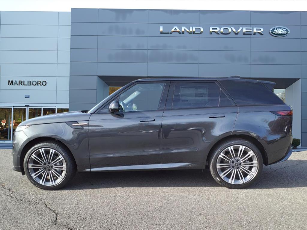 2025 Land Rover Range Rover Sport SE photo 6