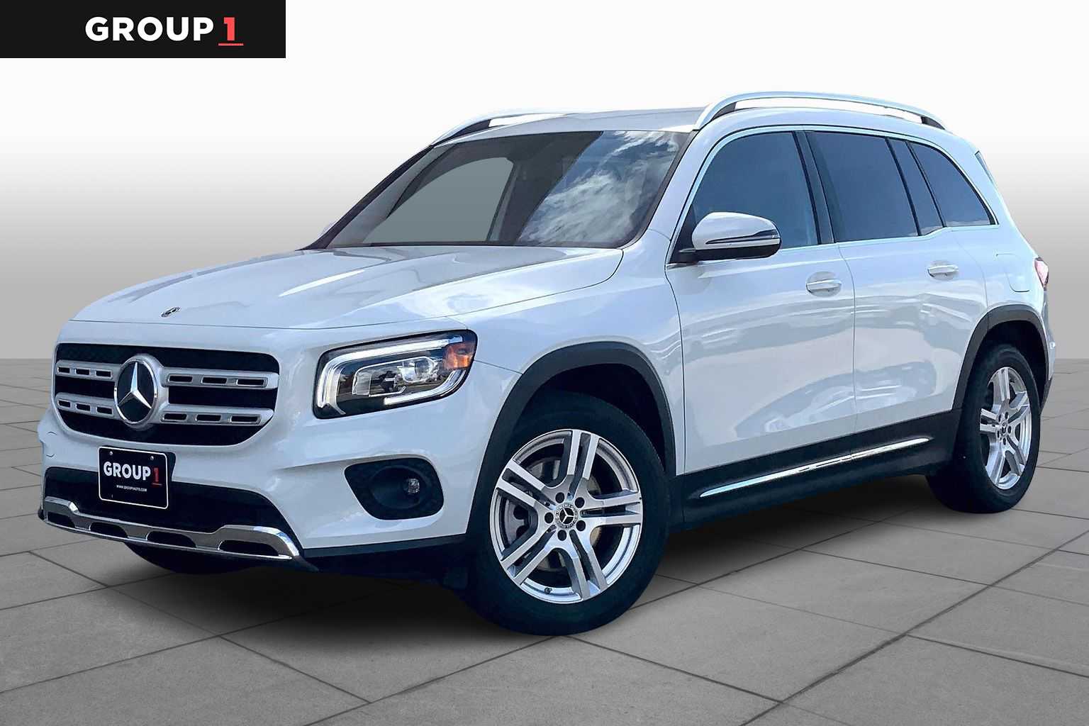 2023 Mercedes-Benz GLB Base's photo