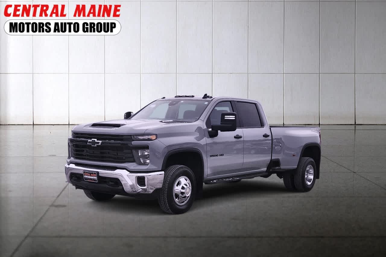 2024 Chevrolet Silverado 3500HD Work Truck's photo