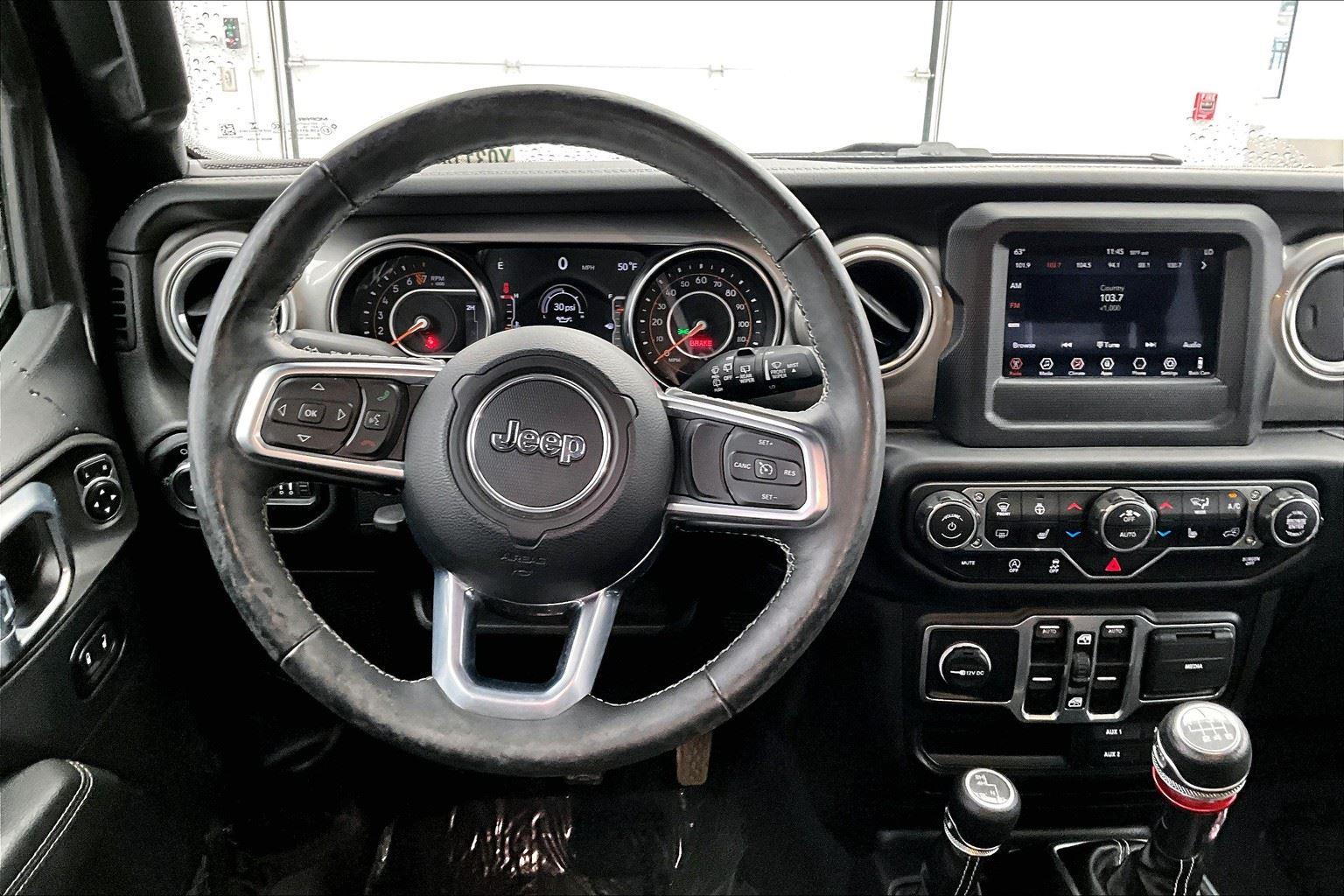 2019 Jeep Wrangler Unlimited Sahara photo 3