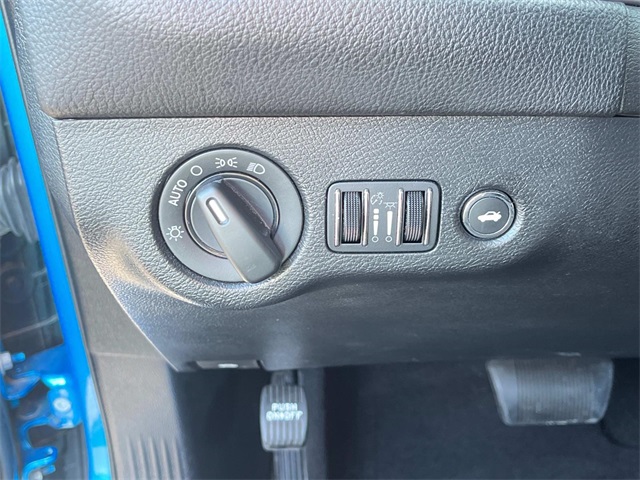 2023 Dodge Challenger SXT photo 23
