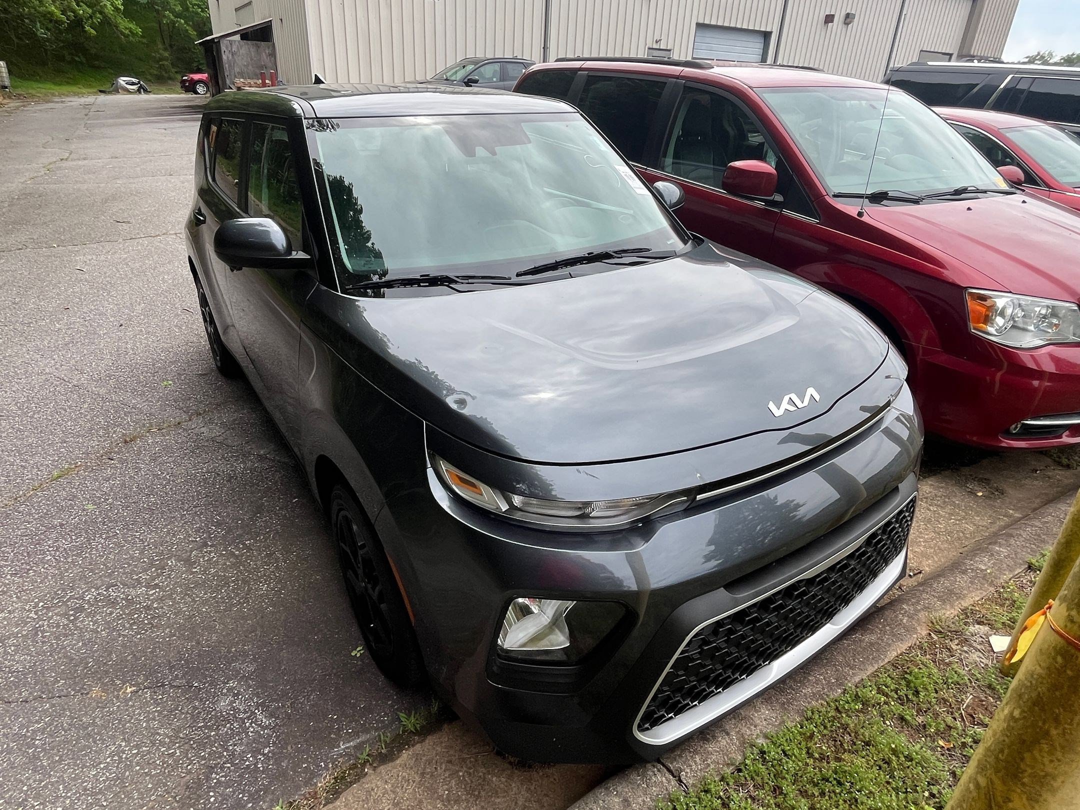 2022 Kia Soul LX photo 3