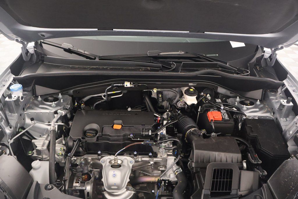 2026 Honda HR-V LX photo 4