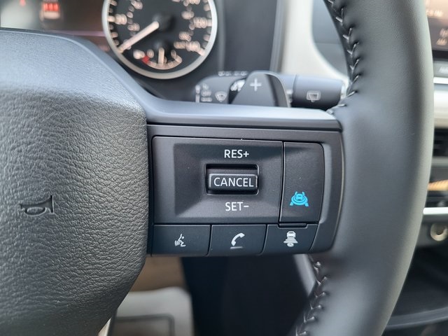 2025 Nissan Rogue SV photo 21