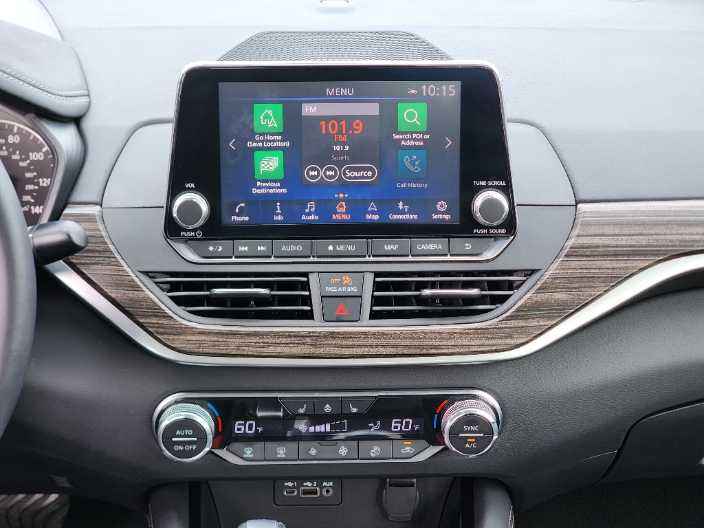 2021 Nissan Altima 2.5 Platinum photo 3