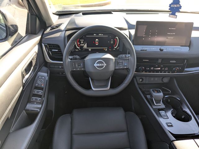 2025 Nissan Rogue SL photo 12