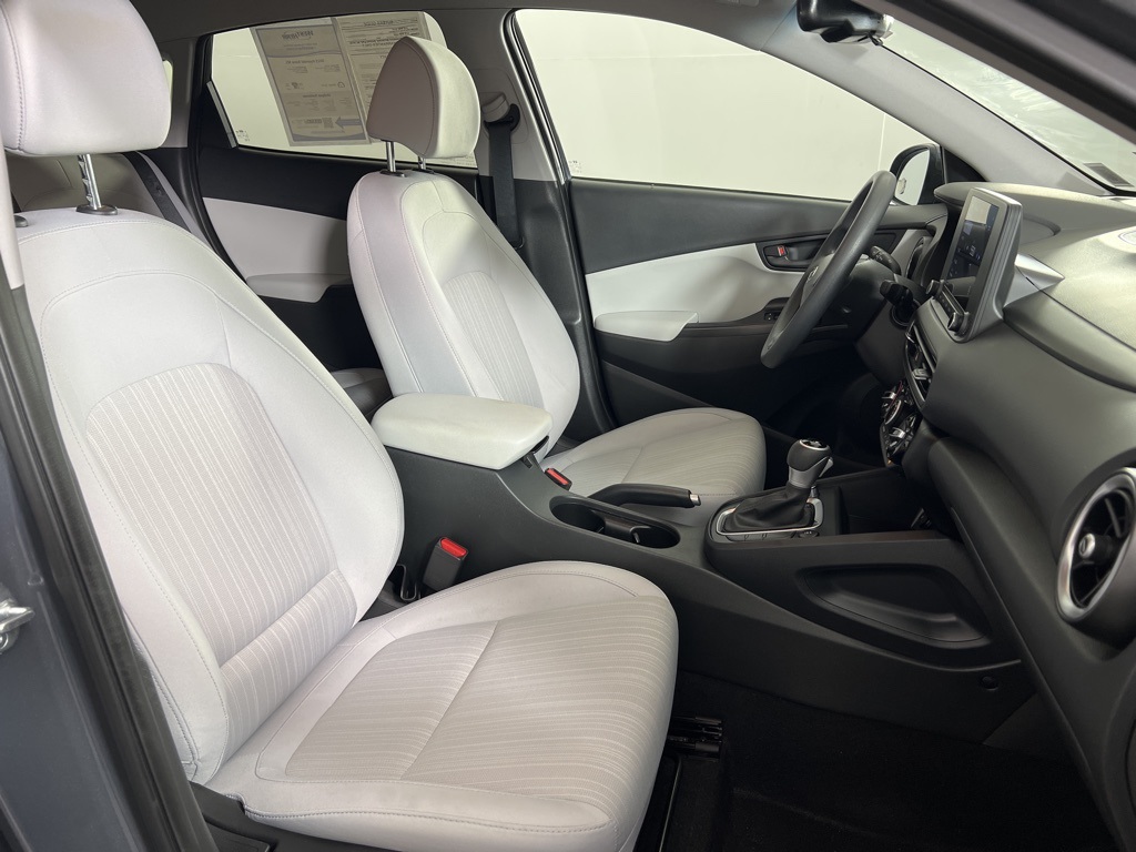 2023 Hyundai Kona SEL photo 24