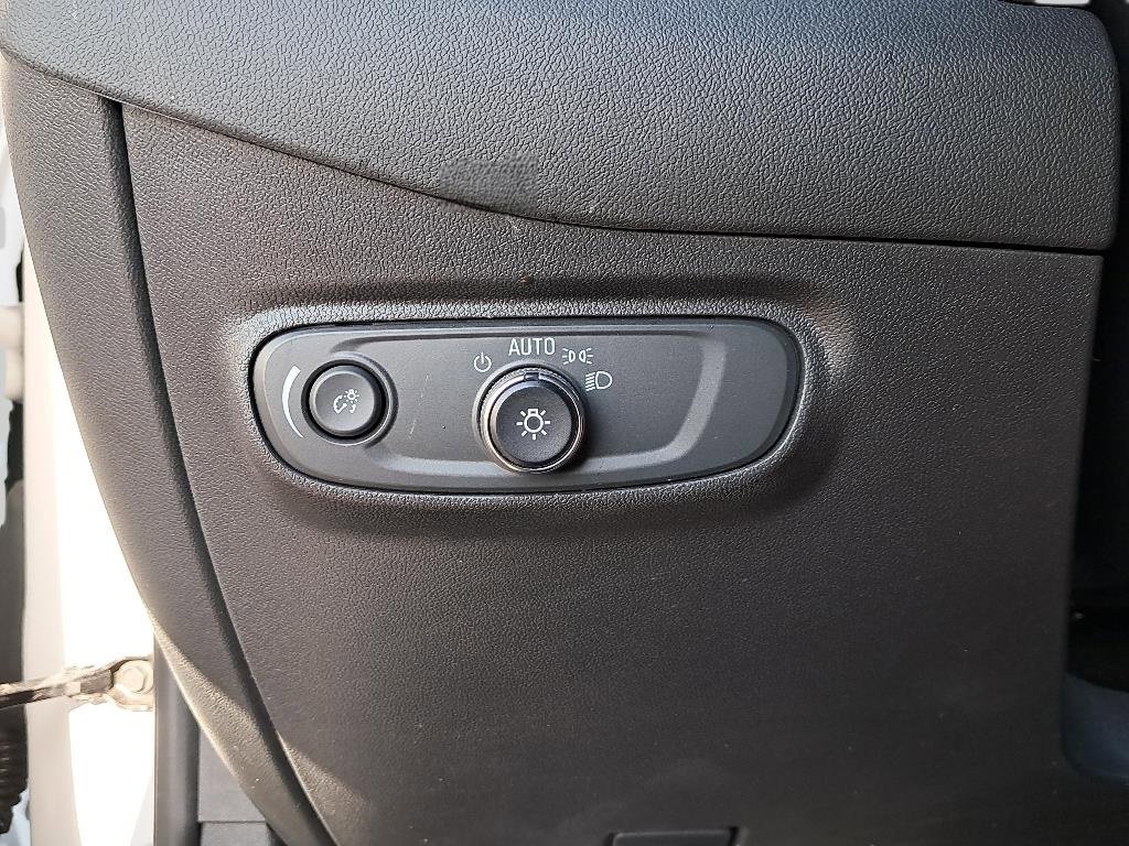 2023 Chevrolet Equinox LT photo 11