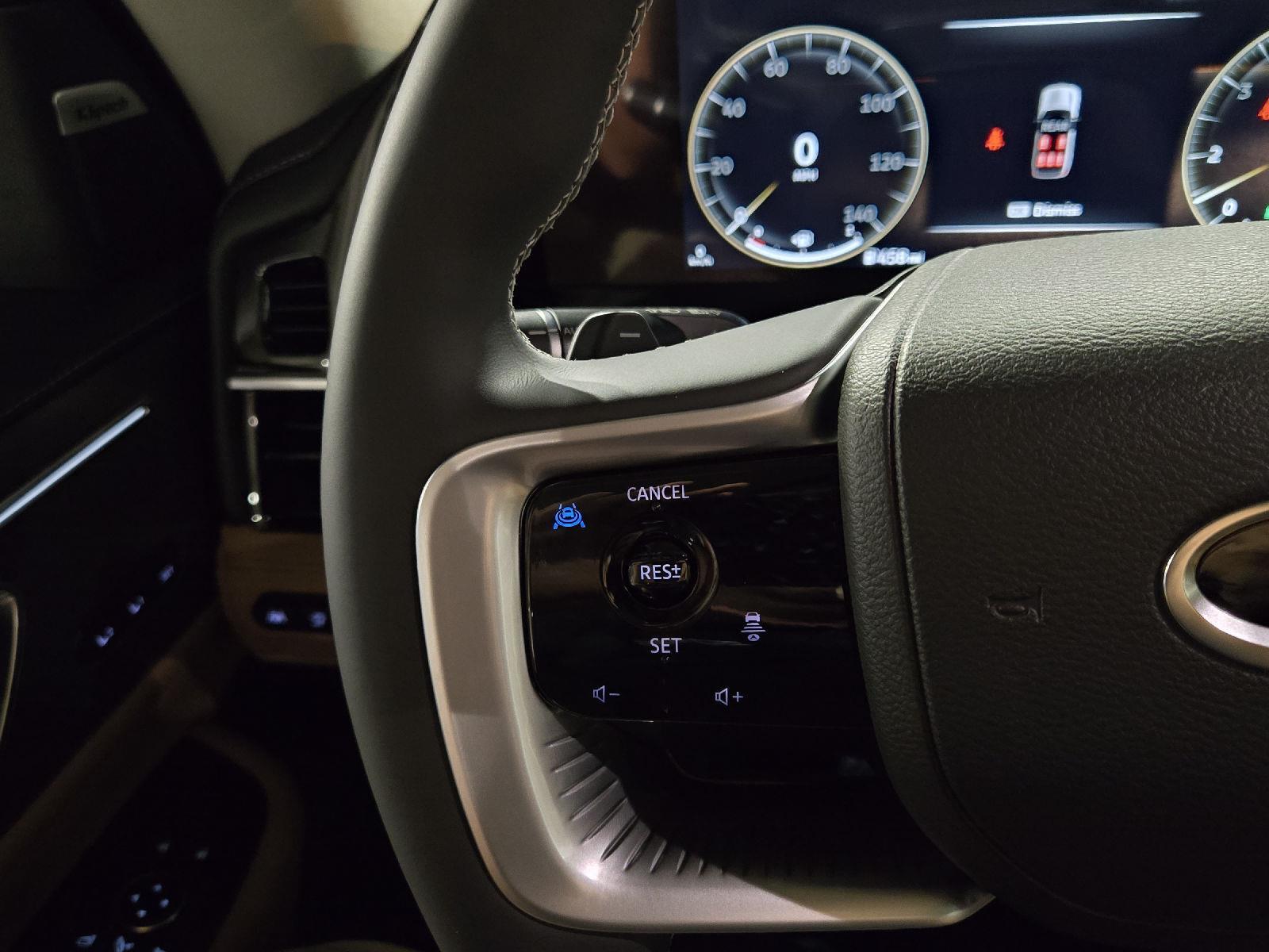 2026 Infiniti QX80 Luxe photo 27