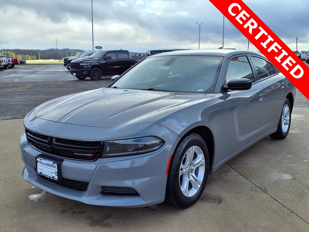 2023 Dodge Charger SXT photo 3