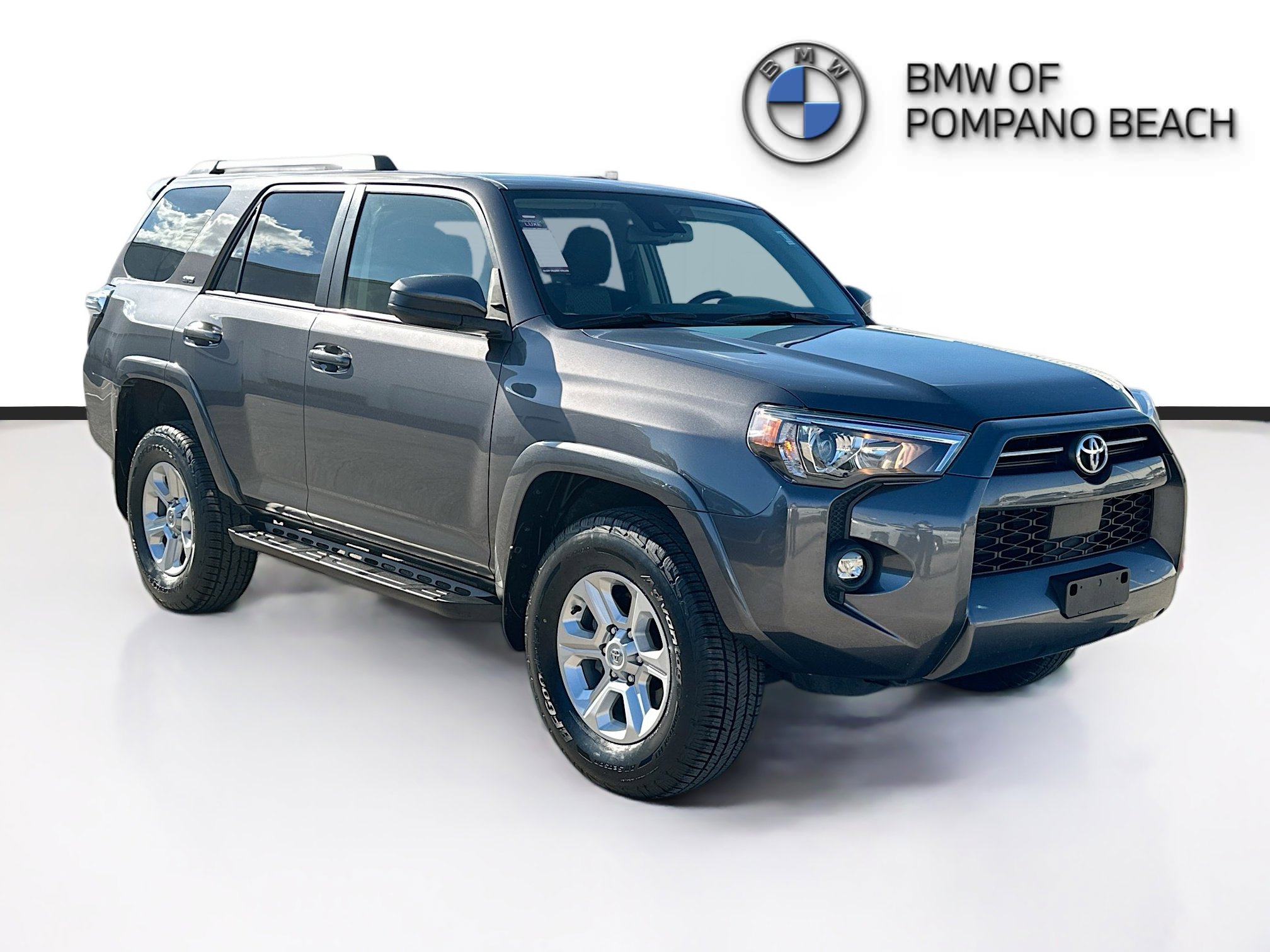 2022 Toyota 4Runner SR5's photo