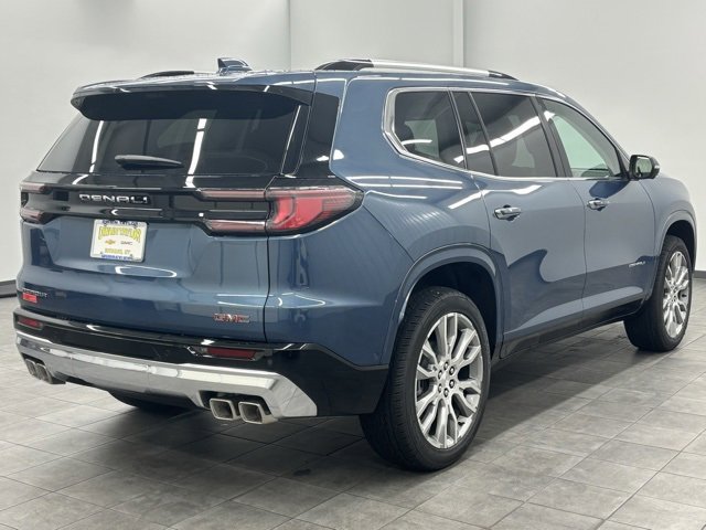 2026 Gmc Acadia Denali photo 2