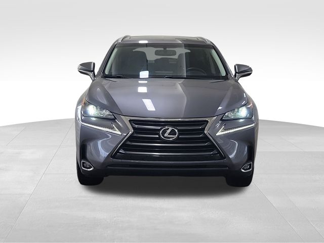 2017 Lexus NX 200t Luxury photo 3