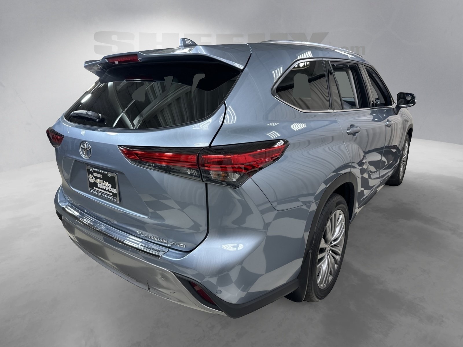2021 Toyota Highlander Platinum photo 19