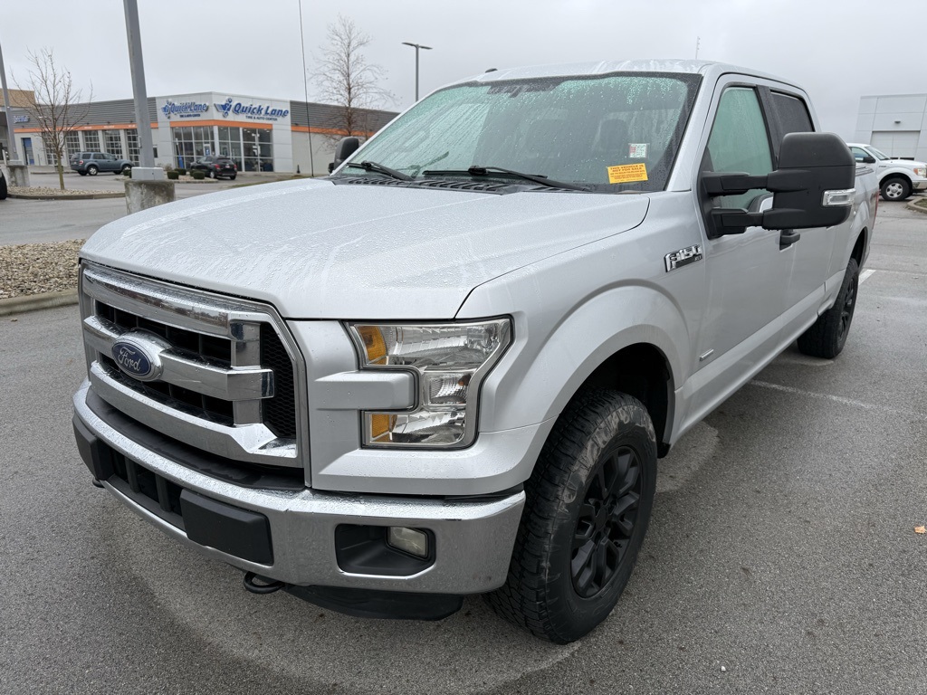 2015 Ford F-150 XLT photo 3