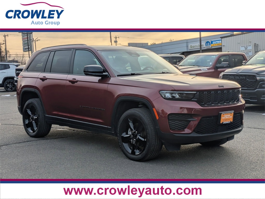 2024 Jeep Grand Cherokee Altitude's photo