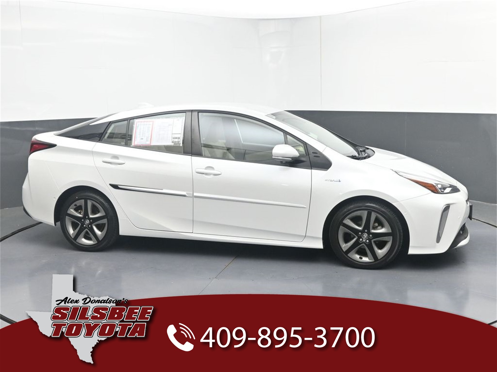 2022 Toyota Prius Limited photo 32