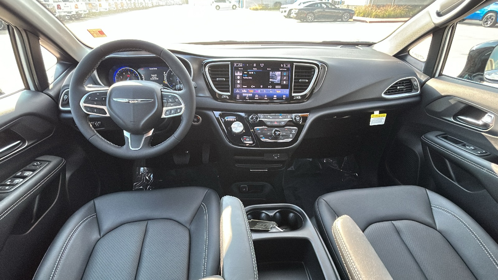 2026 Chrysler Voyager LX photo 12