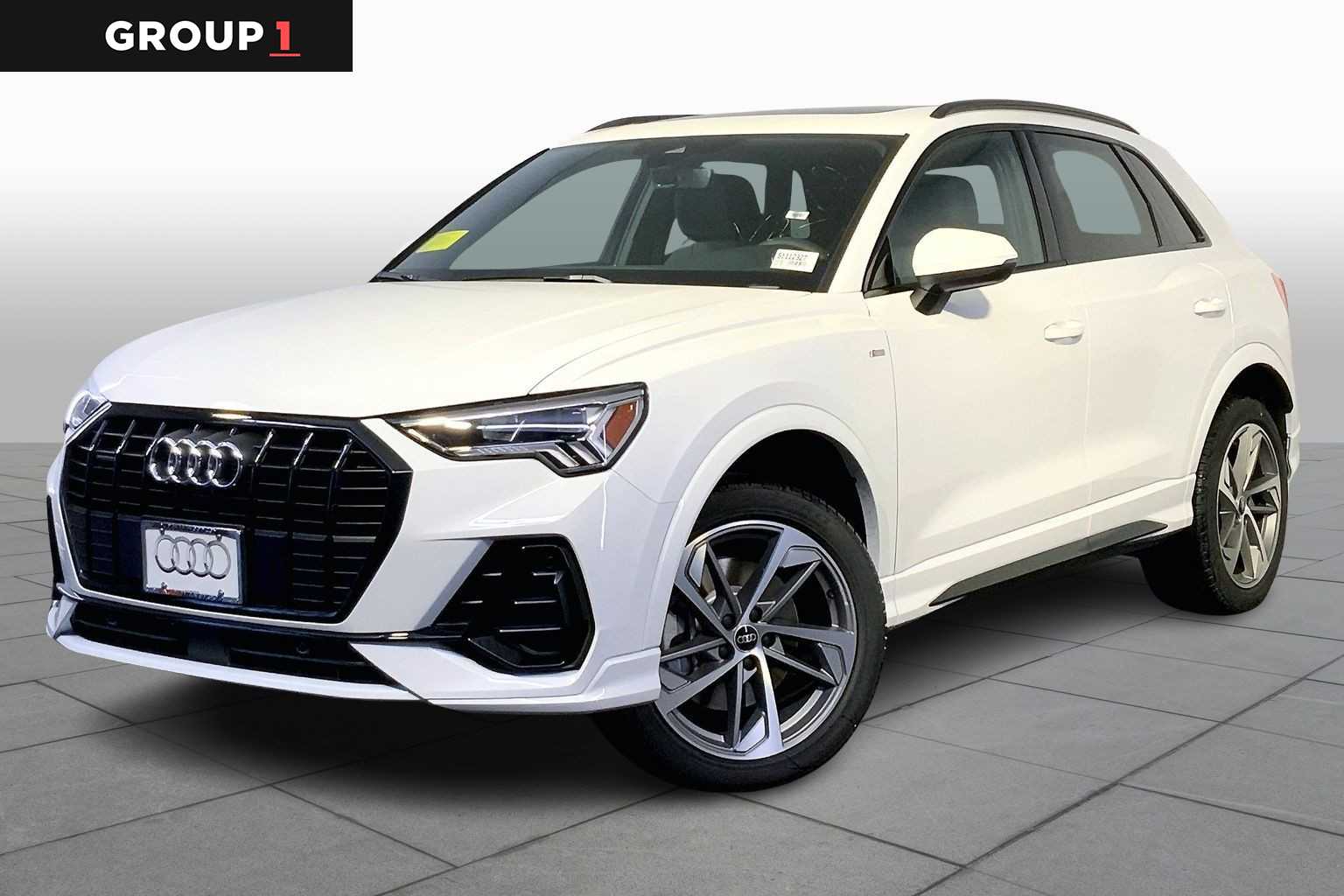 2025 Audi Q3 S Line Premium's photo