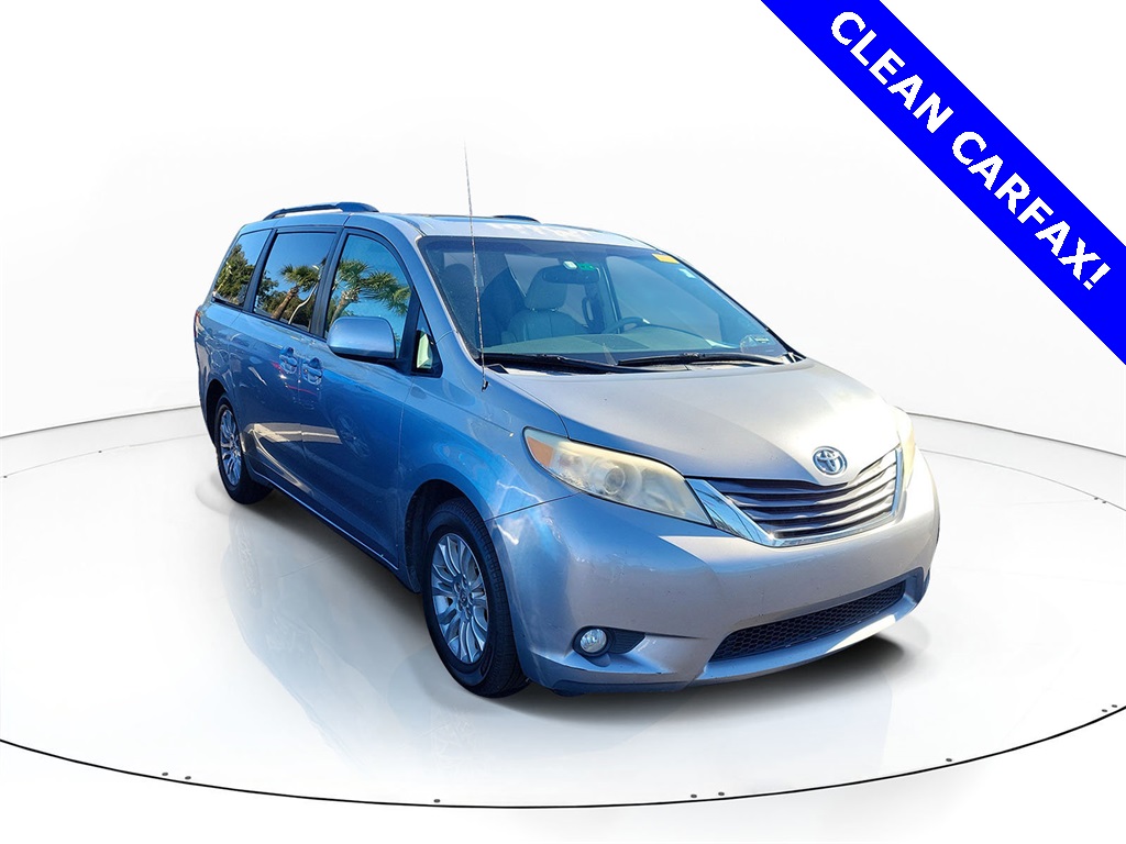 2011 Toyota Sienna XLE