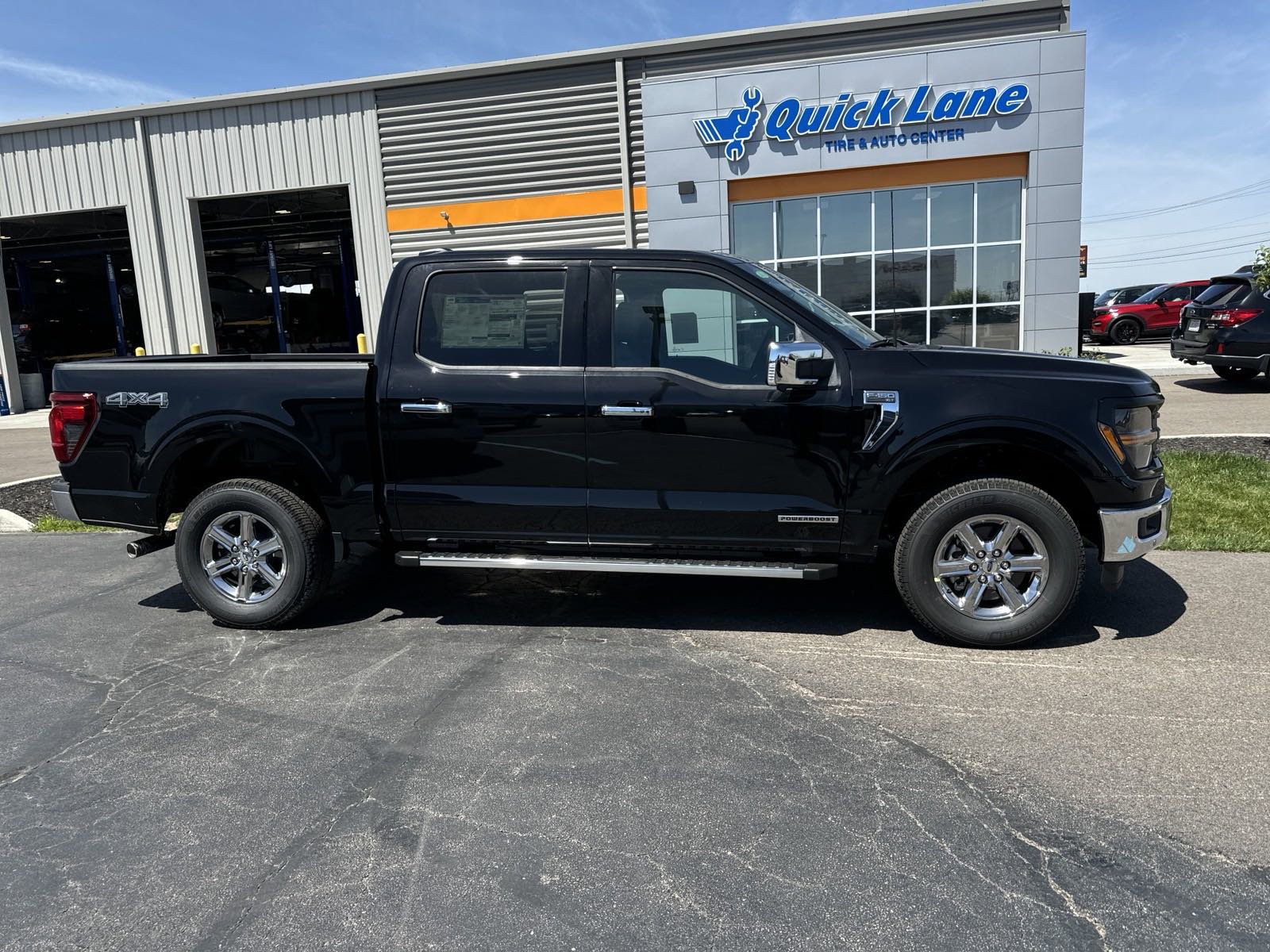 2024 Ford F-150 XLT photo 2