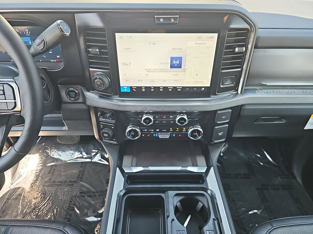 2026 Ford F-350 photo 19
