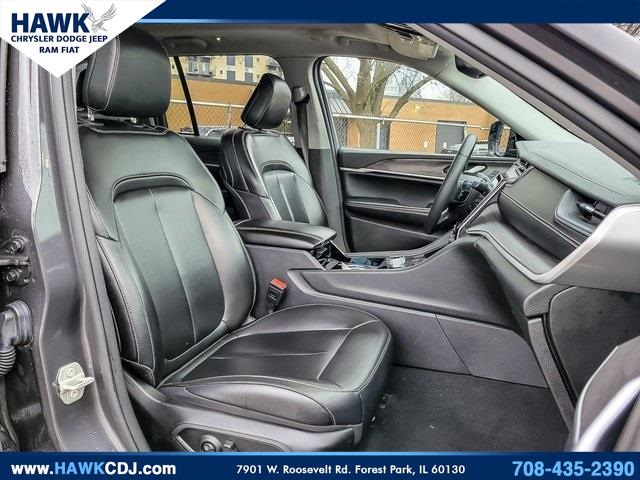 2023 JEEP GRAND CHEROKEE - Image 30