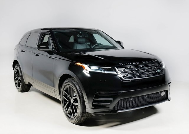 2026 Land Rover Range Rover Velar SE photo 10