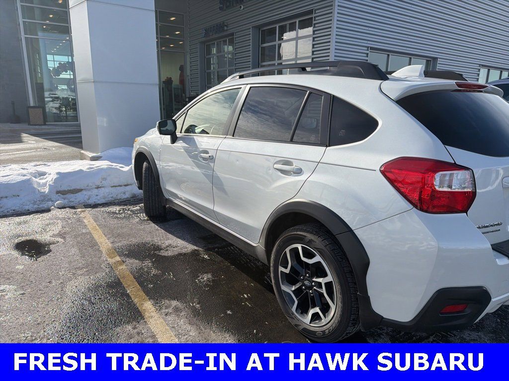 2017 SUBARU CROSSTREK - Image 8