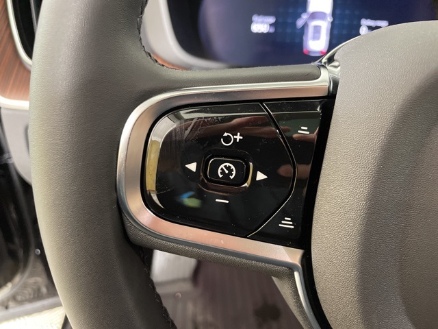 2024 Volvo XC60 photo 22