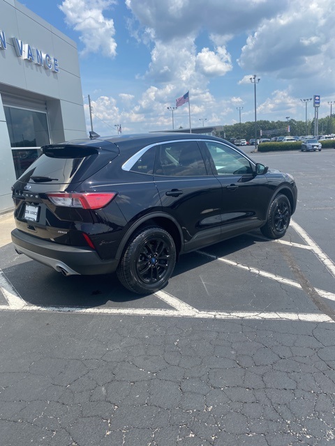 2022 Ford Escape SE photo 9